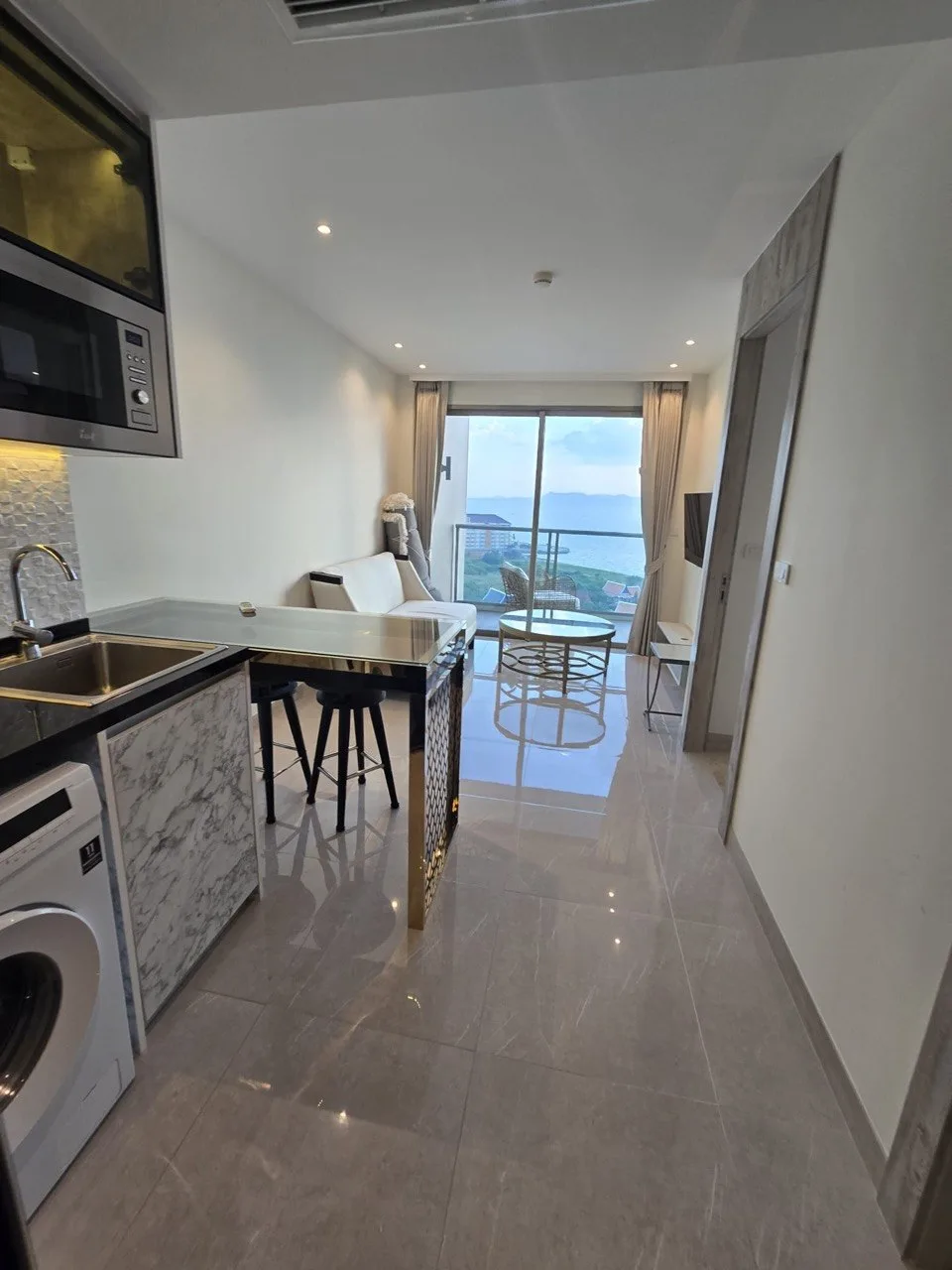 Riviera Monaco в На-Джомтьене, 14 этаж