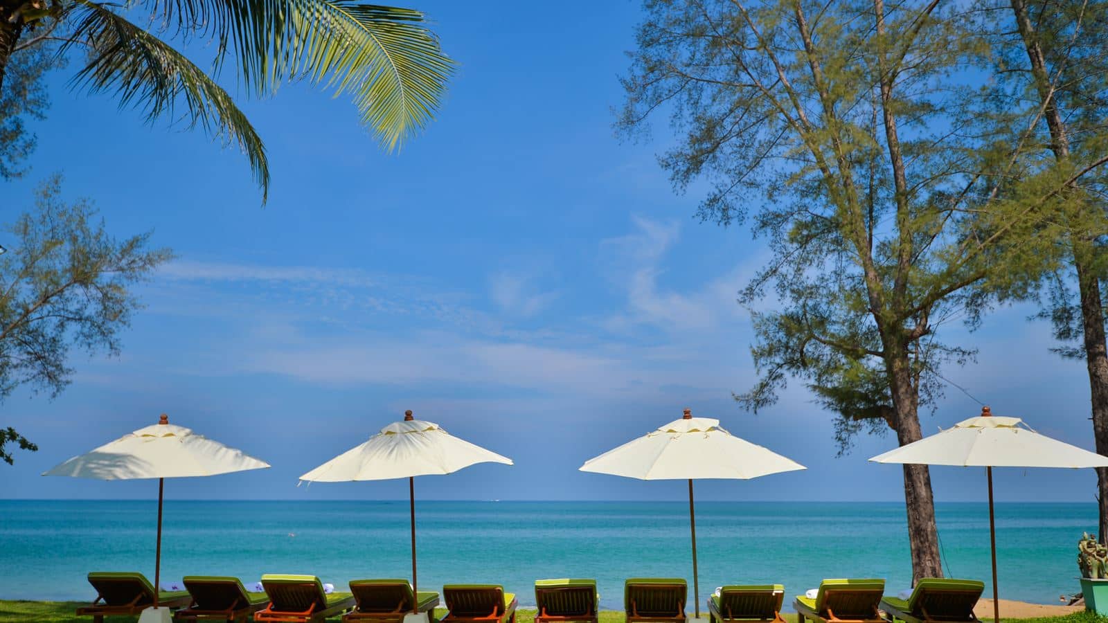 The Briza Beach Resort Khao Lak