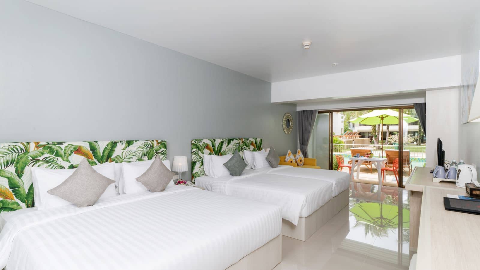 The Briza Beach Resort Khao Lak