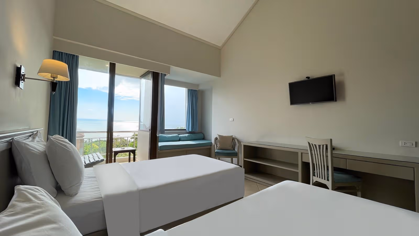 Pinnacle Grand Na Jomtien Resort & Beach Club